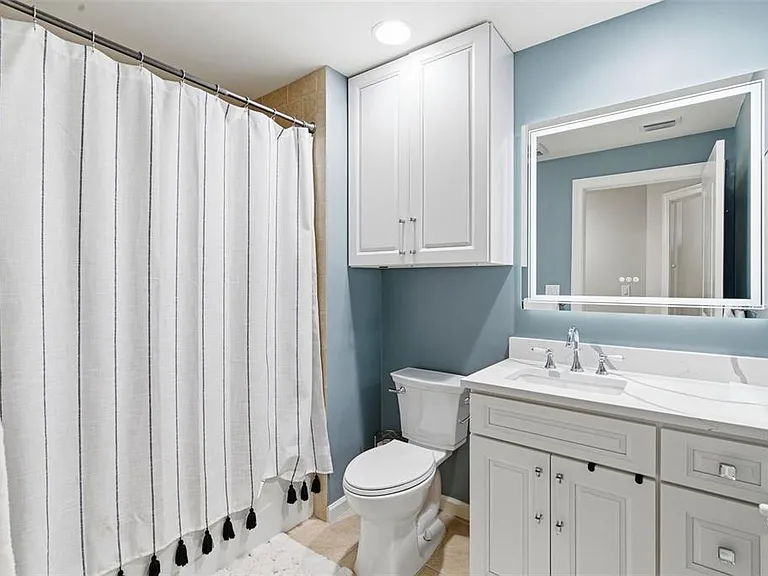 5823 Bowen Daniel Dr #702 — Photo 31