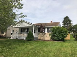 221 Roxbury Ave NW, Massillon, OH 44646