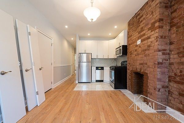 1st image of 618 Washington Ave