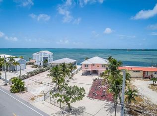 27430 W Indies Dr, Ramrod Key, FL 33042