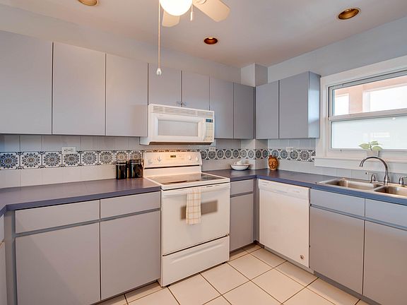 5th image of 2601 S Roosevelt Blvd APT 608B
