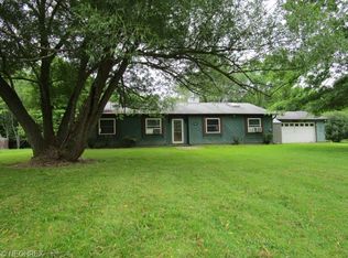 3374 Shaffer Rd, Rock Creek, OH 44084