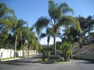 168 Macademia Ln, Simi Valley, CA 93065