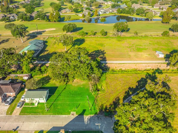 Kristi St, New Iberia, LA 70560