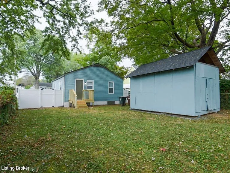 9203 Wilson Ave — Photo 14