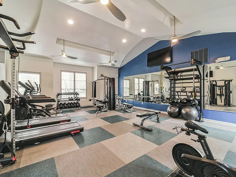 Avana 55Twelve — Photo 22