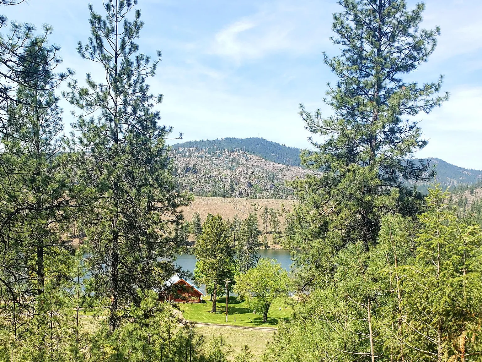 N Byrne Ln, Nine Mile Falls — Photo 4