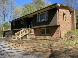 3103 Gibson Hill Rd, Big Stone Gap, VA 24219