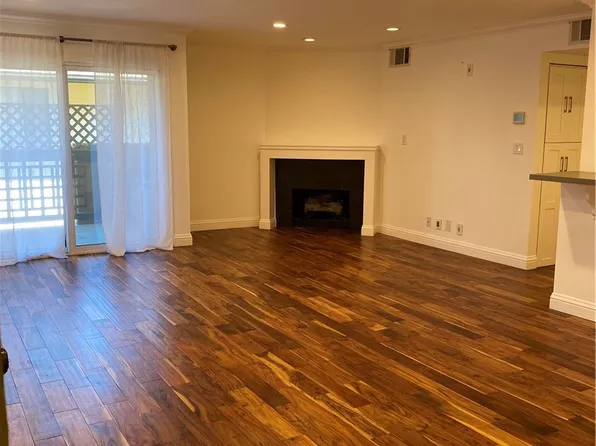 355 S Madison Ave, Pasadena, CA 91101