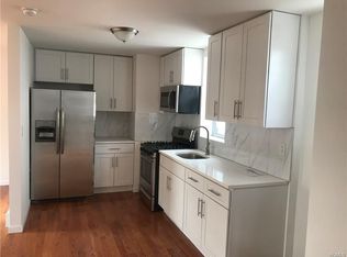 433 Beach Ave, Bronx, NY 10473