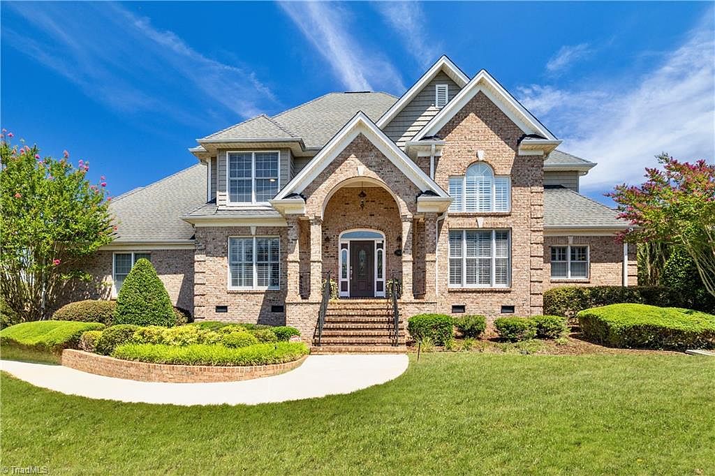 163 Cleek Dr
