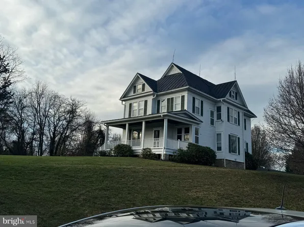 39100 E Colonial Hwy, Hamilton, VA 20158