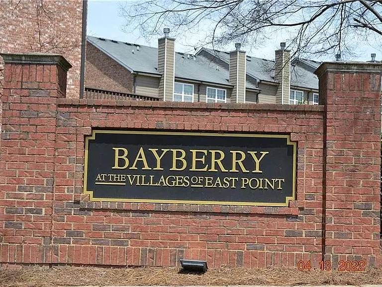 9050 Bayrose Cir — Photo 12