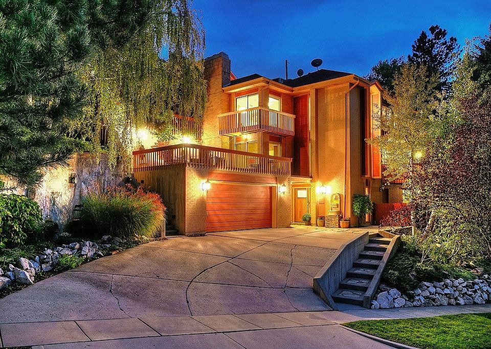 1st image of 2213 S Lakeline Dr