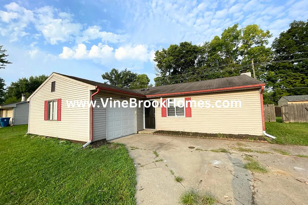 6010 Old Mill Dr photo 1