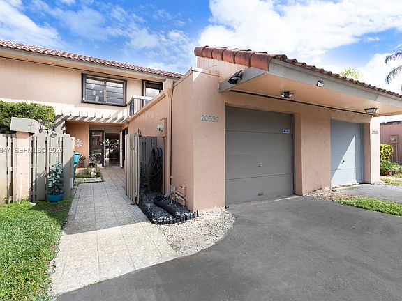 2nd image of 20537 NE 6th Ct