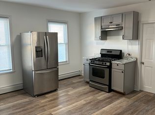 373 Burnside Ave, Woonsocket, RI 02895