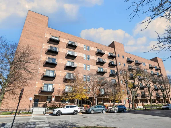 1000 E 53rd St Unit 219, Chicago, IL 60615
