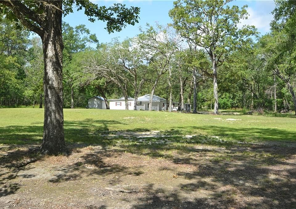 1st image of 25915 Oak Alley Dr