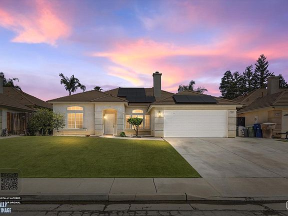 2nd image of 10904 Mirage Dr