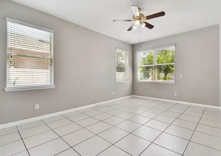5200 Suncatcher Dr — Photo 14