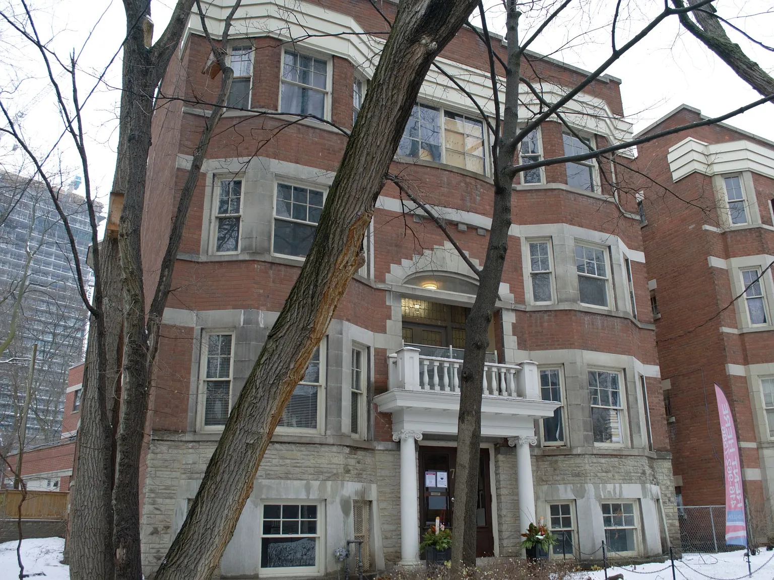 1 Glen Road — Photo 3