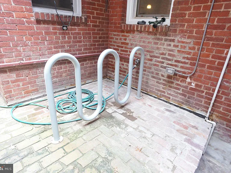 471 M St NW #A — Photo 9