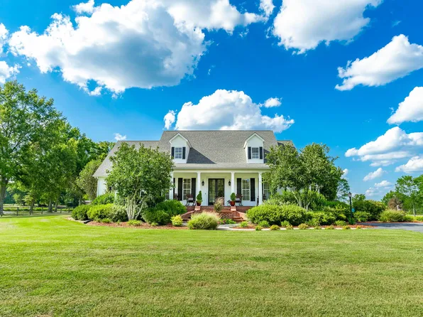 100 Deerfield Farm, Columbia, MS 39429