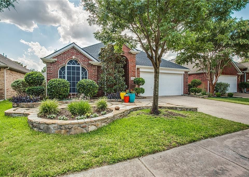 1st image of 2728 Dunbar Dr