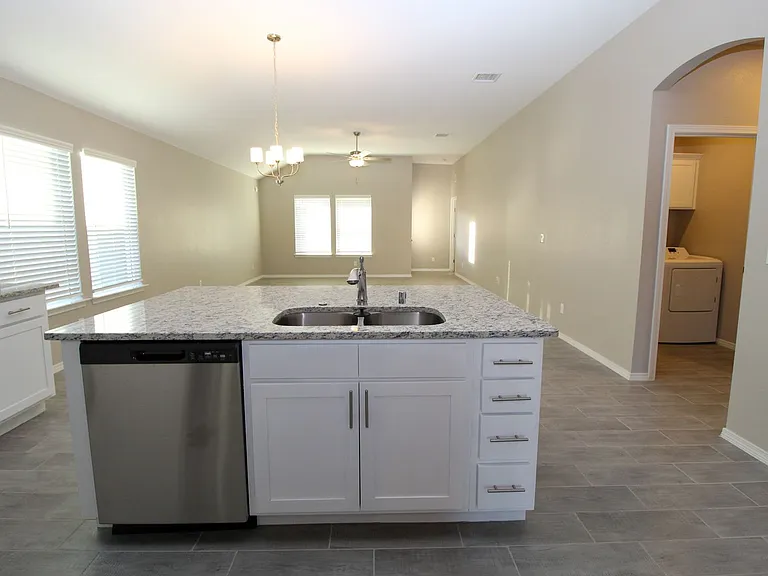 1217 Golden Summer Pl — Photo 6
