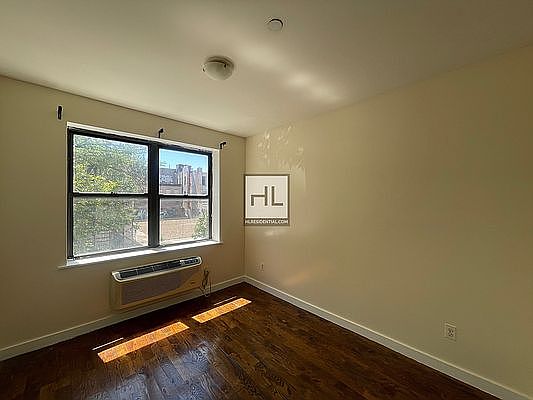 1st image of 415 Gates Ave APT 2F