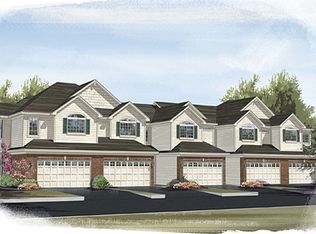 10066 Cummings St, Huntley, IL 60142