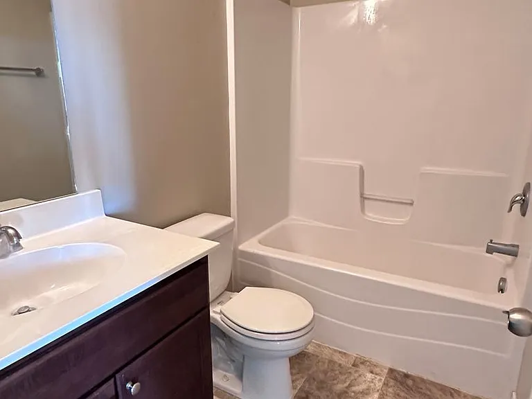 11964 Emery Village Dr N — Photo 12