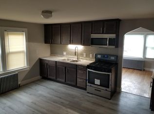 101 Argyle St, Cranston, RI 02920