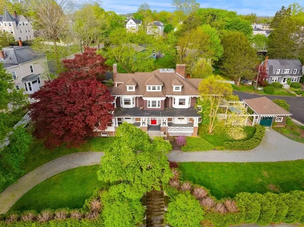 262 Mill St, Haverhill, MA 01830