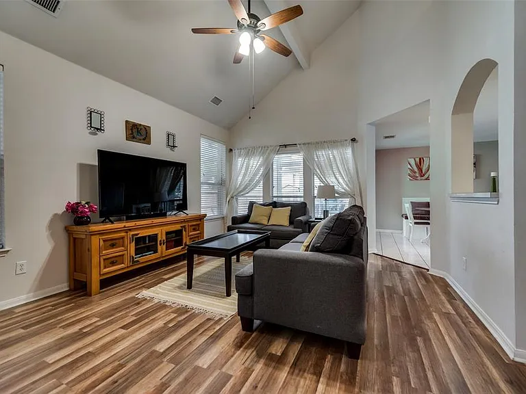 8801 Clearlake Dr — Photo 12
