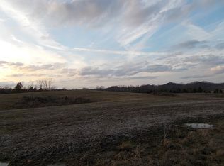 5854 Raikes Hill Rd, Elk Horn, KY 42733
