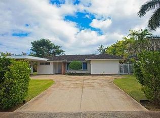 925 Iiwi St, Honolulu, HI 96816