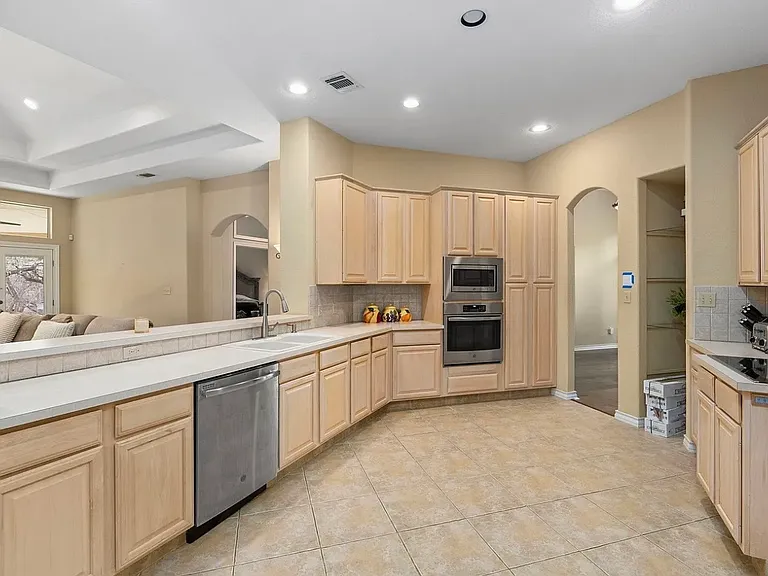 17310 Mount Everest St — Photo 18