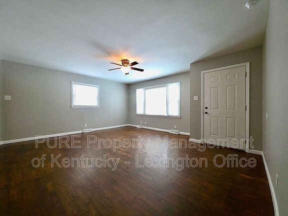 3rd image of 418 Granard Ave Unit 102