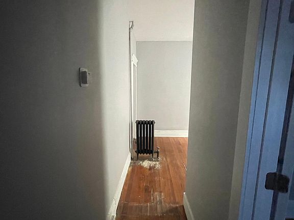 5th image of 79 Harrison Ave #1R