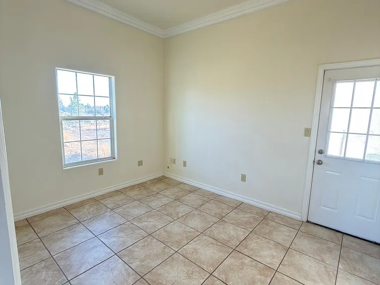 5466 Buffalo Creek Dr — Photo 34