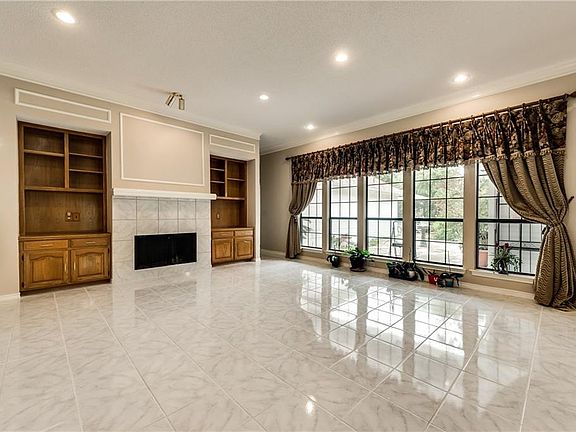 5th image of 4436 Barwyn Ln
