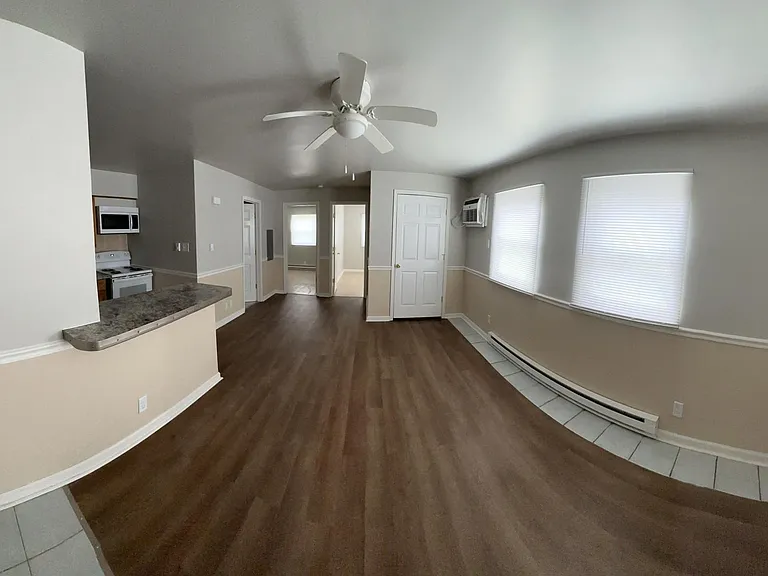 564 N Indiana Ave #1-2-8 — Photo 17