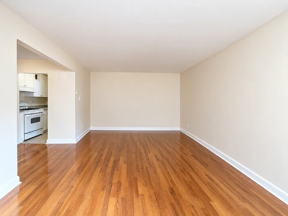 2752 Homecrest Ave #322