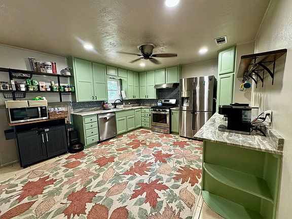 4th image of 109 N McLendon Dr