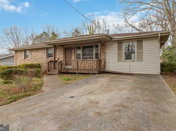 6405 Kensington Ct, Powder Springs, GA 30106