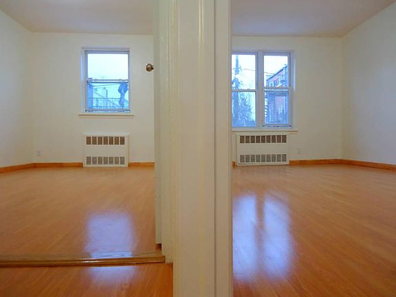 3rd image of 5711 Fillmore Ave #1