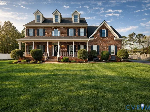 800 Elkington Ct, Chester, VA 23836
