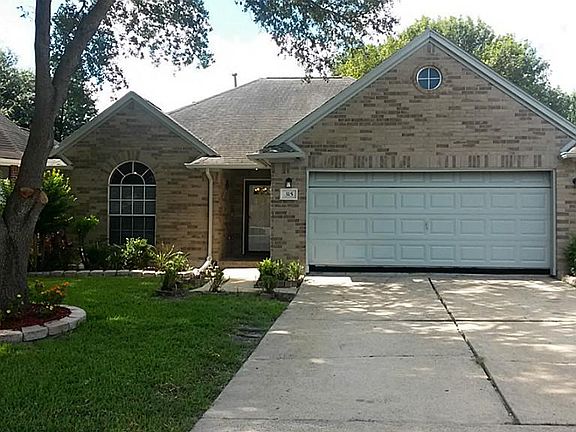2nd image of 315 Kensington Ct